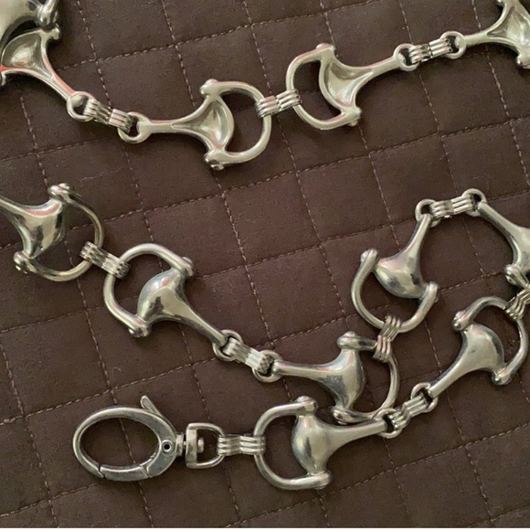 GUCCI Patent Leather Black Romy Clutch Wallet, mint with FREE silver waist belt! - Picture 11 of 13